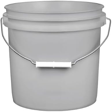 House Naturals 2 Gallon Food Grade Plastic Bucket with Screw on lid- 3 Colors- Made in USA containers- Pack of 3