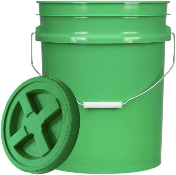 House Naturals 5 Gallon Food Grade Made in USA Pail Plastic Bucket with Screw on Air Tight Double Gasket Lid, (Pack of 3) (Green Buckets- Green Lids)