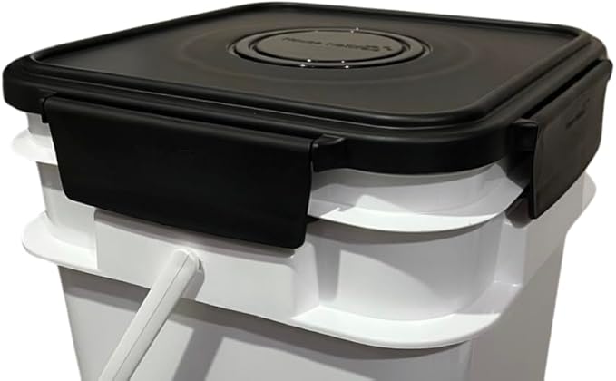 House Naturals 4 Gallon Square Food Grade Plastic Bucket with Lid, Made in USA (Pack of 2) BPA Free (Black)