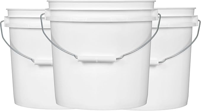 House Naturals 2 Gallon White Bucket with Screw on Lid - Pack of 3 Made in USA contrainers (White Buckets with Blue Lids)