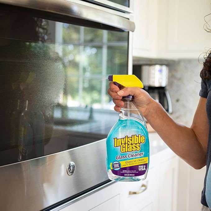 Invisible Glass 92194-6PK Premium Glass and Window Cleaner for Auto and Home Cleans Glass, Windows, Mirrors, and More, Streak-Free, Ammonia-Free, Tint-Safe, 32 Fl Oz (Pack of 6)