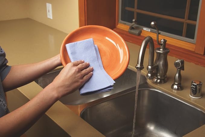 ShamWow Original Super Absorbent Multi-Purpose Cleaning Shammy Chamois Towel Cloth - Holds 10X its Weight in Liquid - Machine Washable - Will Not Scratch (8 Pack: 4 Large Orange & 4 Small Blue).