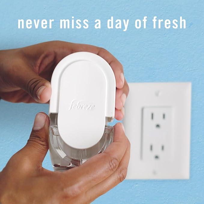 Febreze Plug In Air Freshener, Odor-Fighting Scented Oil Starter Kit, Air Fresheners for Home and Bathroom and Kitchen, Long Lasting for Strong Odors, Gain Original Scent, Warmer + 4 Refill
