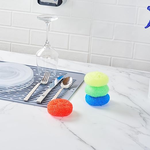Restaurantware Plastic Dish Scrubbers 40 Pack 2.953 x 2.953 x 0.984 Inches Durable Non-Scratch Scrubbers Plastic Mesh Cleaning Pads Easy Grip Assorted Colors for Multi-Surface Cleaning
