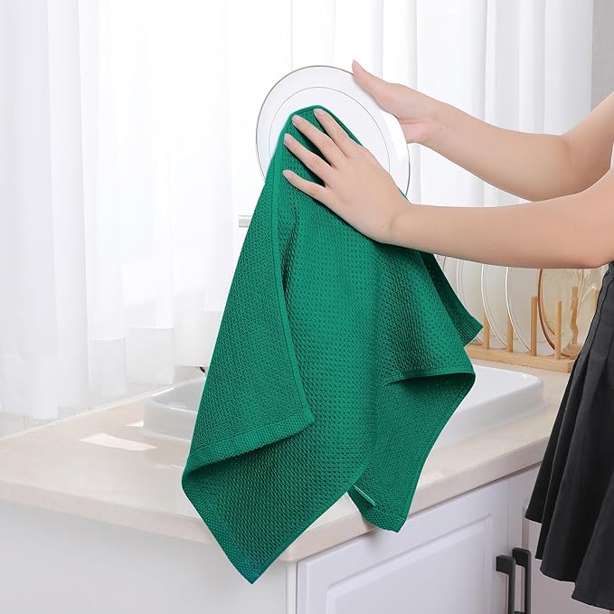 Homaxy 100% Cotton Waffle Weave Kitchen Dish Towels, Ultra Soft Absorbent Quick Drying Cleaning Towel, 13 x 28 Inches, 4-Pack, Dark Green