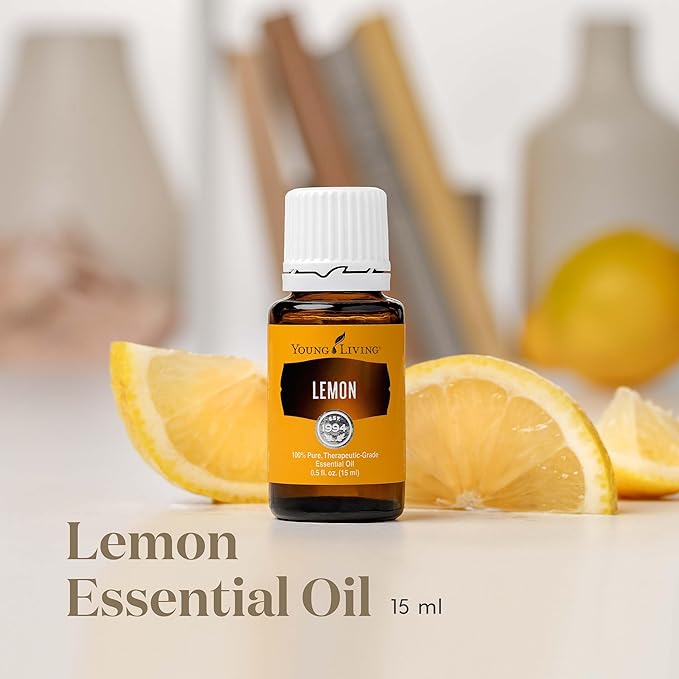 Young Living Lemon - Premium Essential Oil for Skin Care, Aromatherapy Diffuser - Fresh and Zesty Aroma - Perfume Ingredient with Citrus Scent - 15ml Bottle
