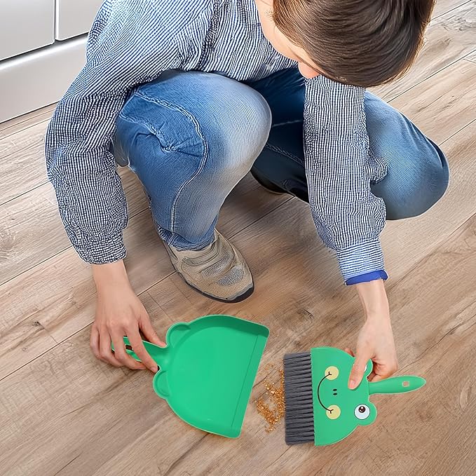 Tyqour Green Small Dustpan and Brush Set Cute Mini Hand Broom and Dustpan Set Portable Durable Desktop Cleaning Supplies for Tabletop Debris Keyboards